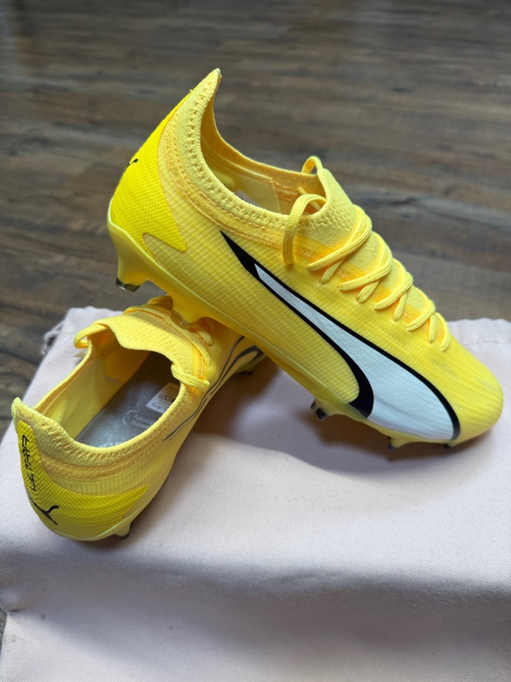 Puma Womens Ultra Ultimate Fg/ag Premium Soccer Cleats